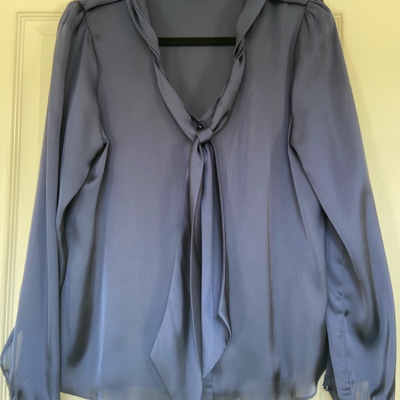 Ann Klein Blouse Navy Size Medium - Picture 2 of 10